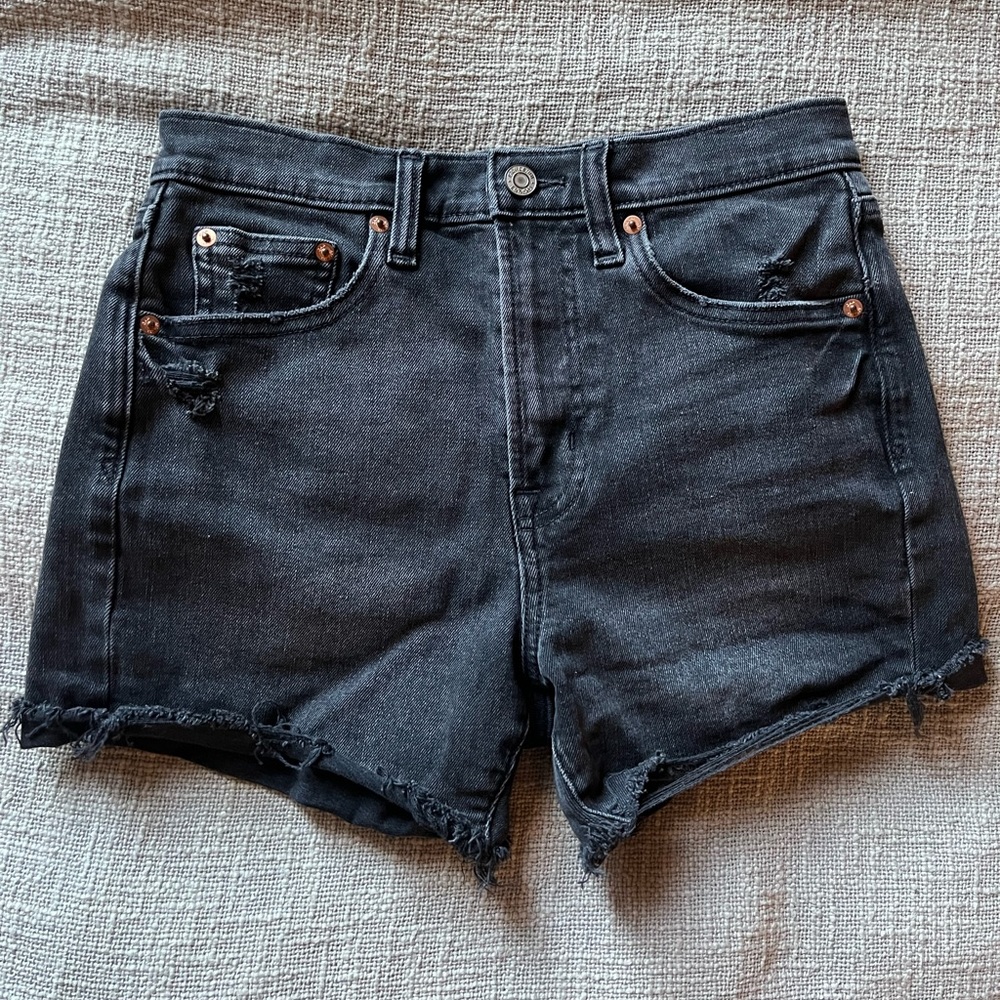 Gap 4” Short High Rise Black Shorts